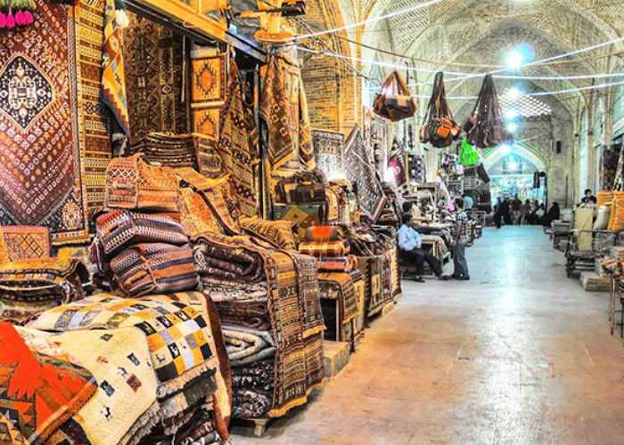 بازار وکیل