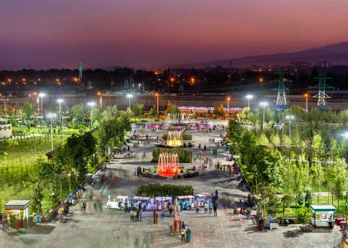 فضای سبز پارک رودکی دوشنبه