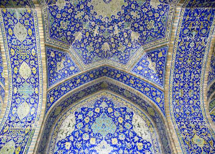کاشی کاری های مسجد کبود